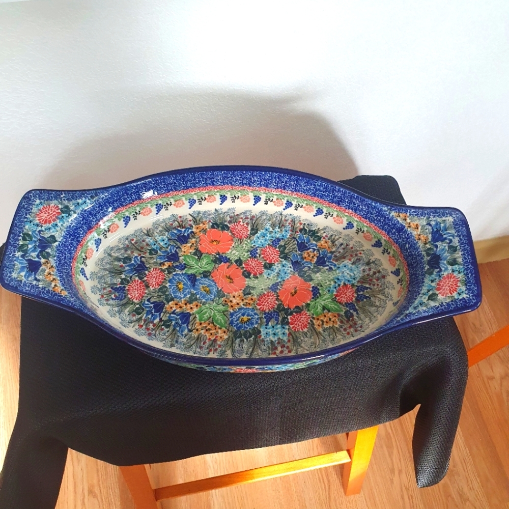 Polish stoneware pottery